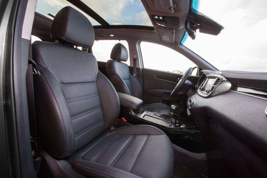 Интерьер Kia Sorento EcoDynamics (UM) 2018 года  (WW) (фото 21 из 21)